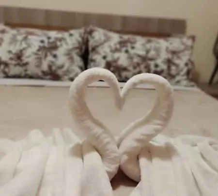 شقة Milonas Antoni يميناريا