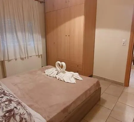 شقة Milonas Antoni يميناريا